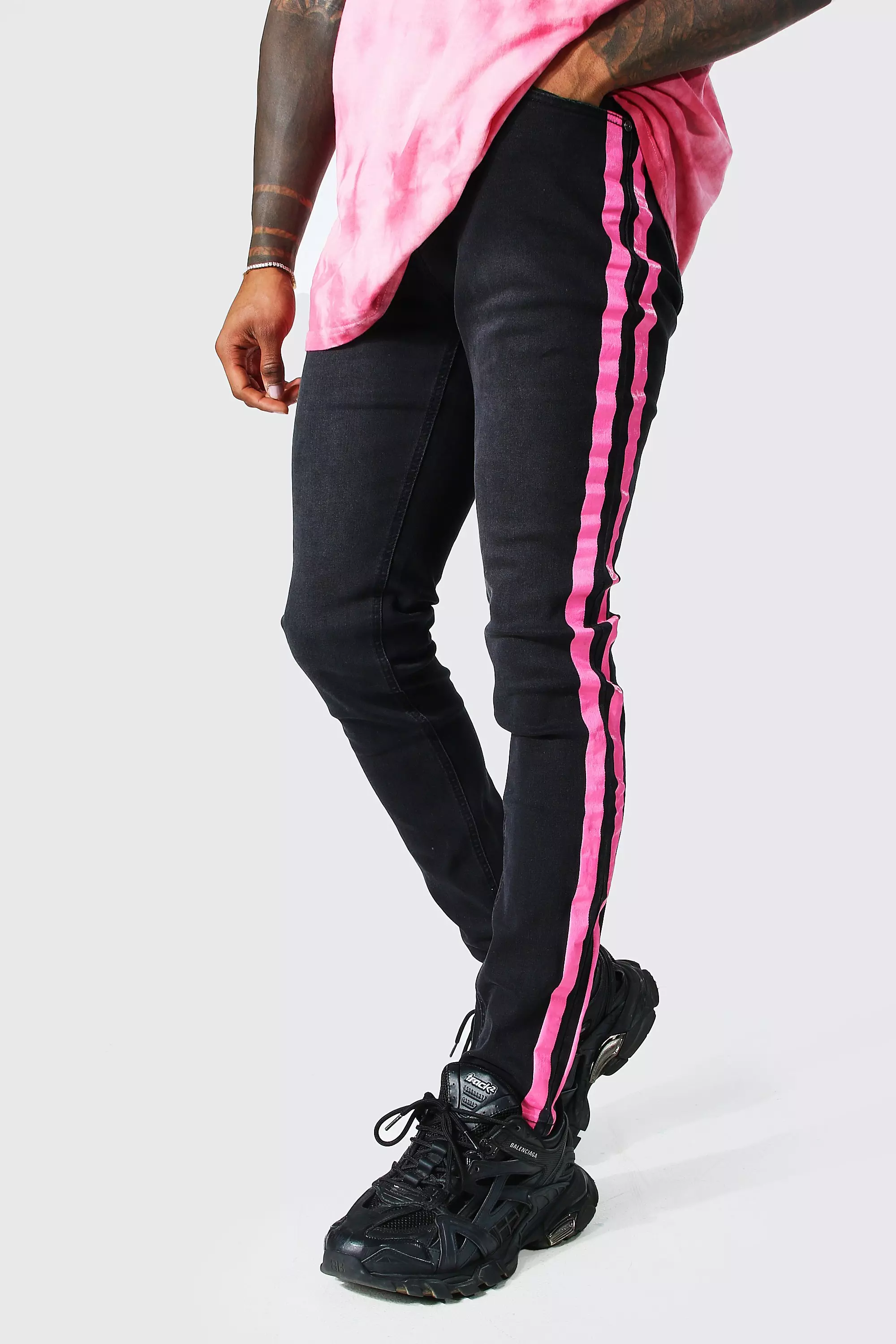 Black and best sale pink amiri jeans